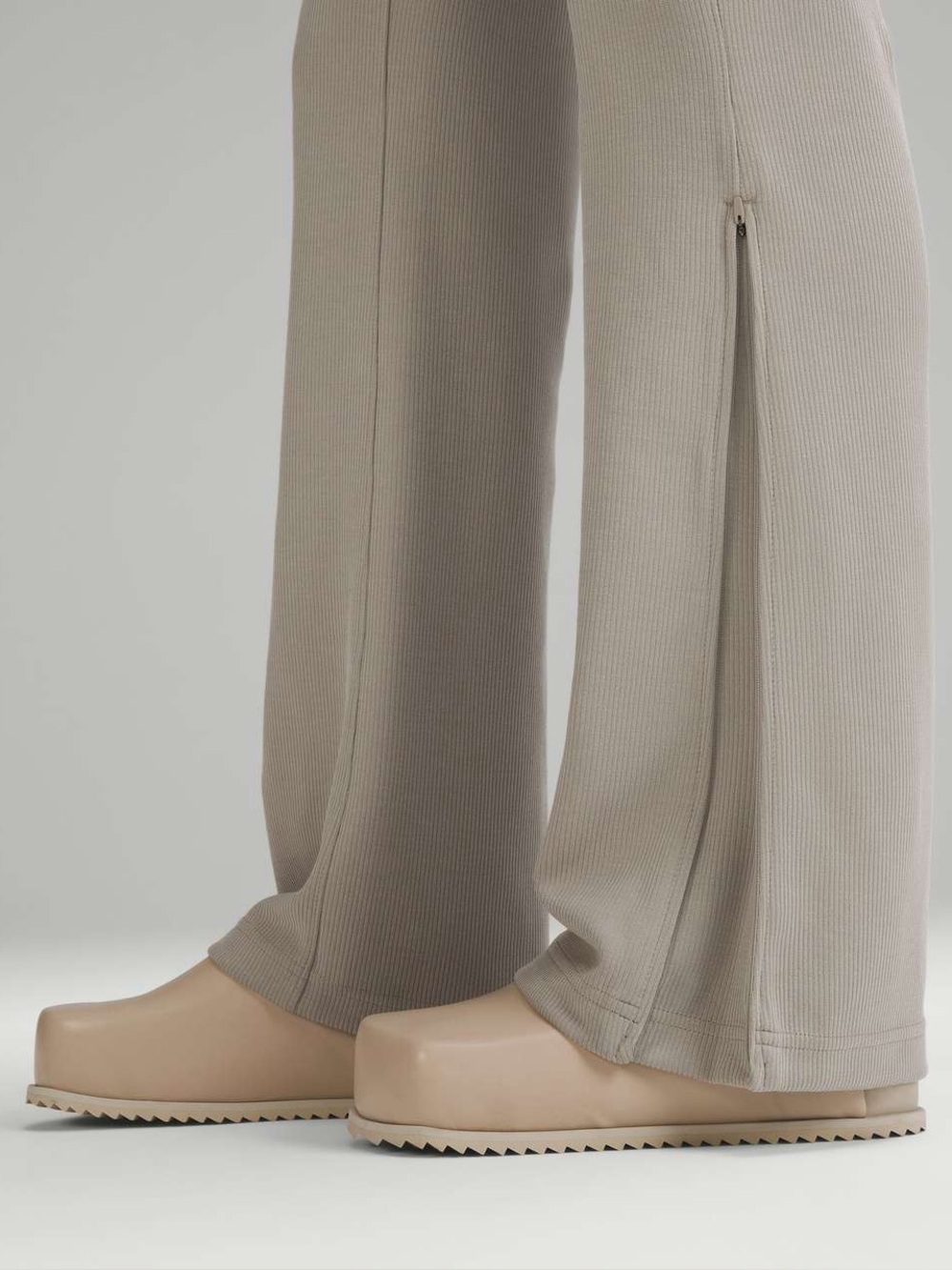 Lululemon Brushed Softstreme Ribbed Zip Flared Pant Riverstone 10 Medium